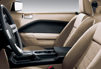 Ford Mustang Convertible - Interior