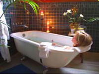 ROAD & TRAVEL Spas: Soaking in a Bonneville Spa Bath Room